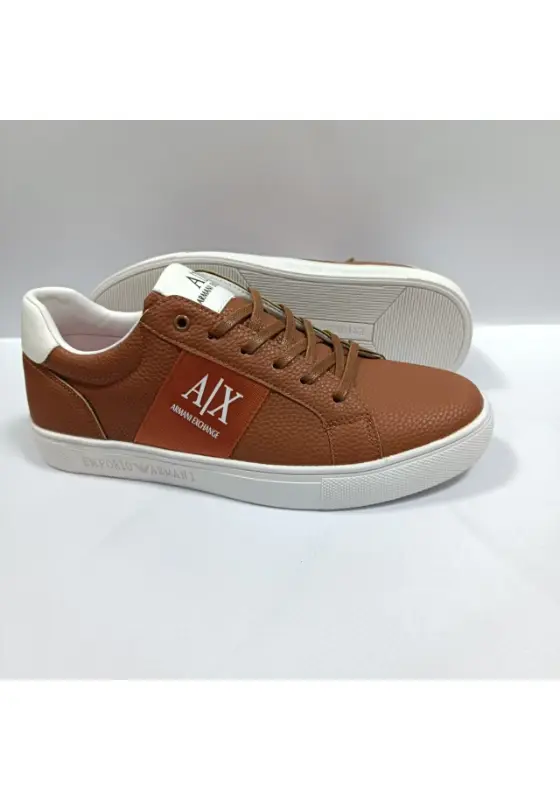 Armani casual brown and white